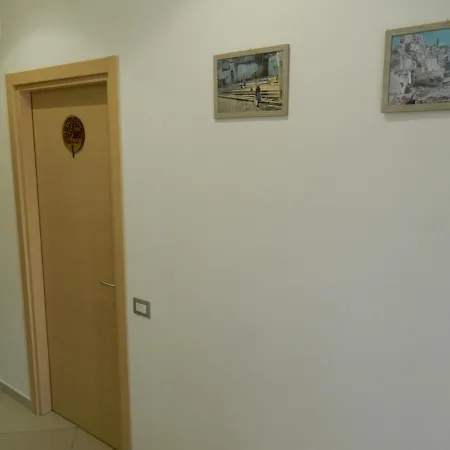 A Casa Di Anna - Locazione Turistica - 게스트하우스